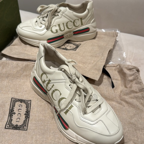 Gucci Apollo ivory sneakers worn ones. Size 6 - Picture 3 of 6